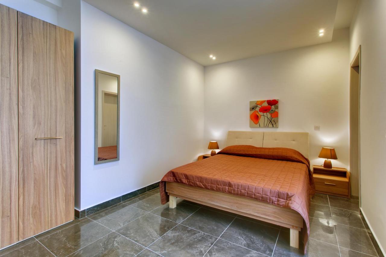 Chalet Apartments สลีมา ภายนอก รูปภาพ